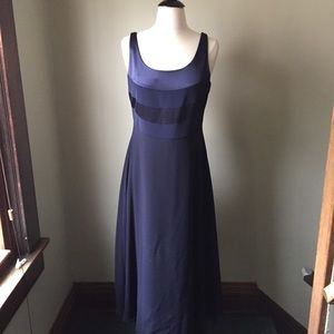 Jones of New York petite 10.  Tea length